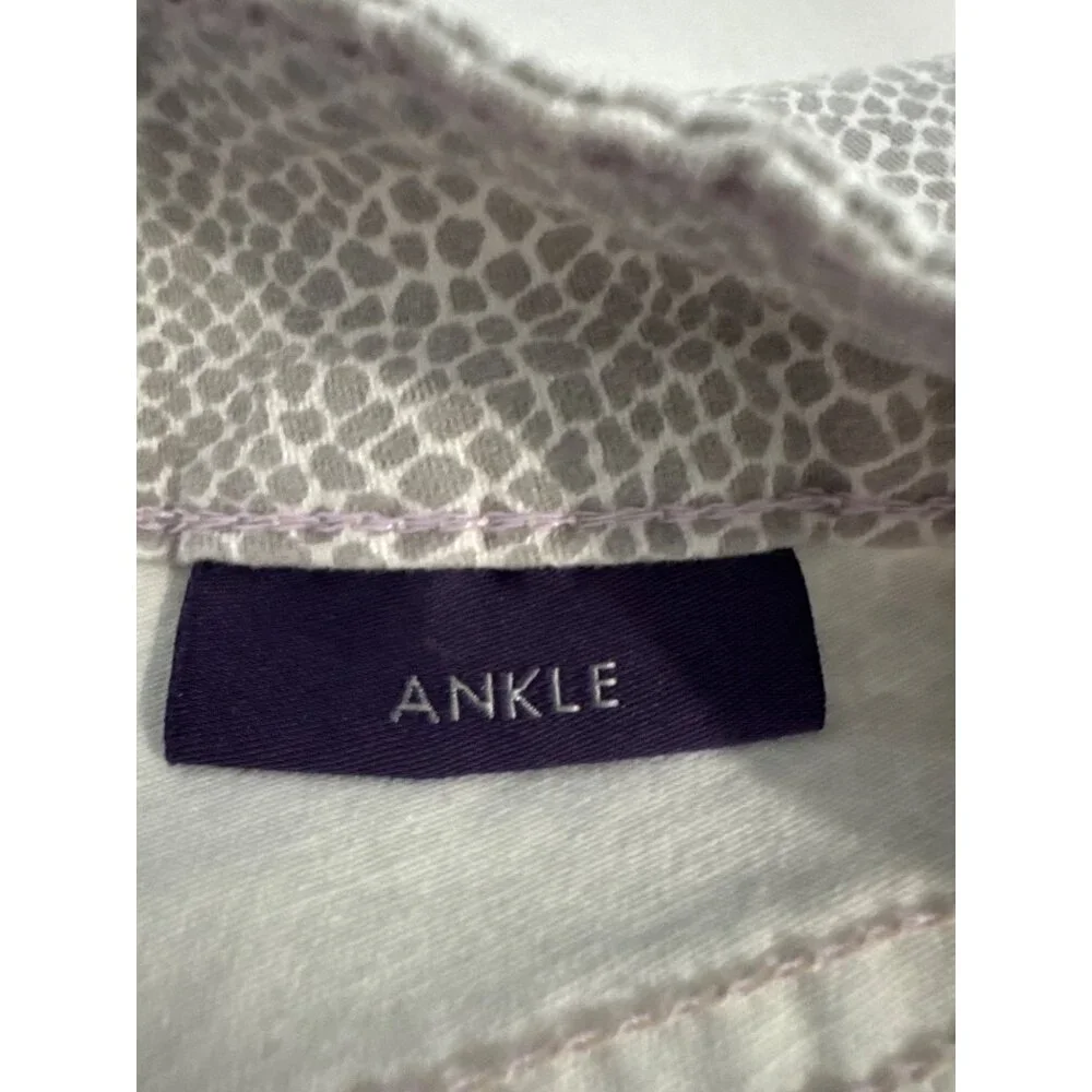 NYDJ Womens Jeans Sz 10 Gray Giraffe Print Ankle Lift Tuck Skinny Casual Comfy - Picture 5 of 13